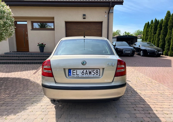Skoda Octavia cena 11400 przebieg: 298000, rok produkcji 2005 z Kutno małe 254